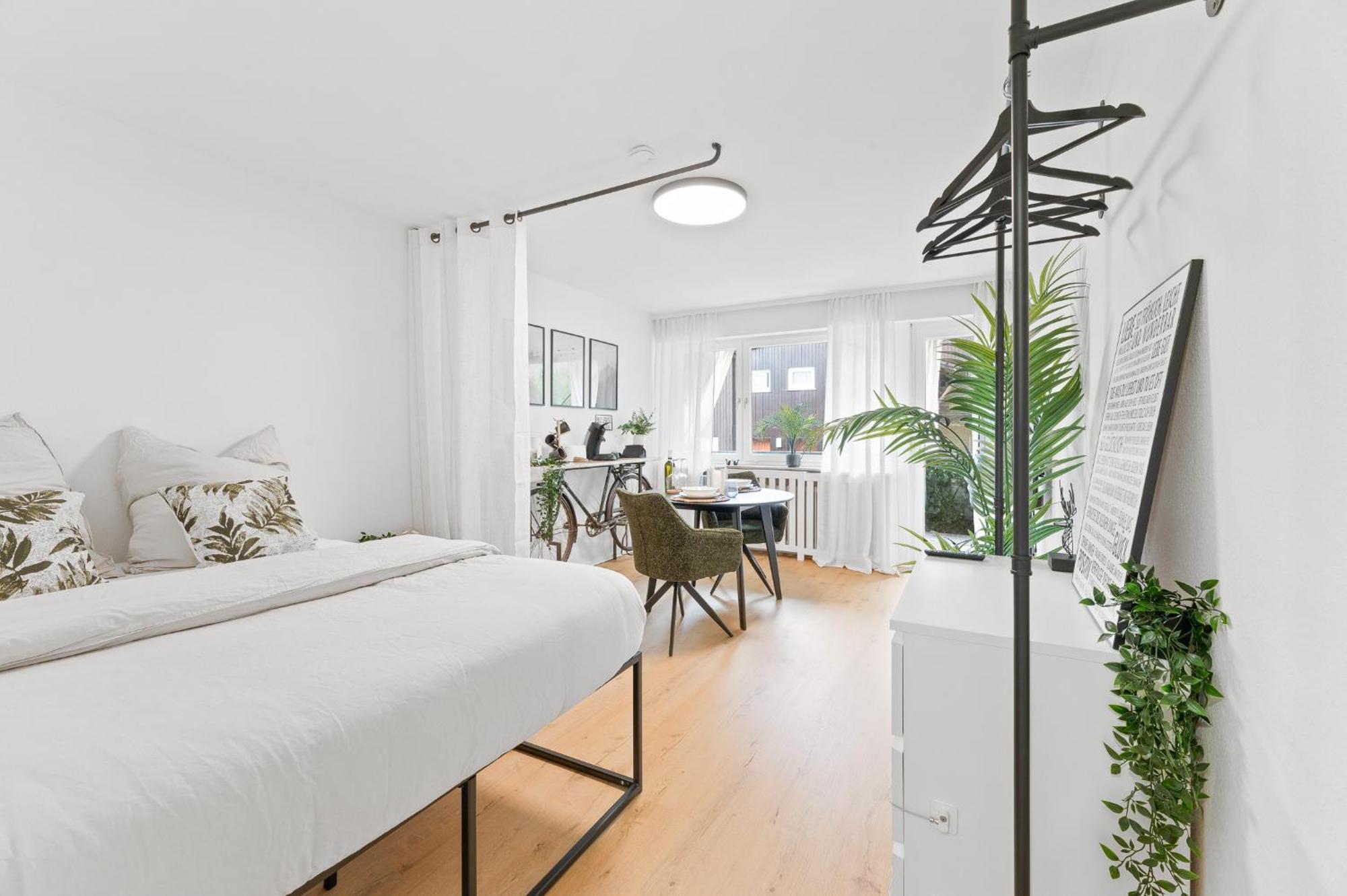 Black Forest Design Apartment *